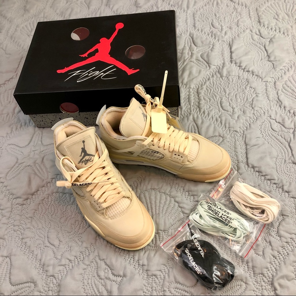 Women’s Air Jordan 4 Retro SP Off-White Sail Sz 9